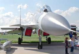 Su-30MKI numeral 02 en la exposicion MAKS 2001 (AirShow), Rusia.